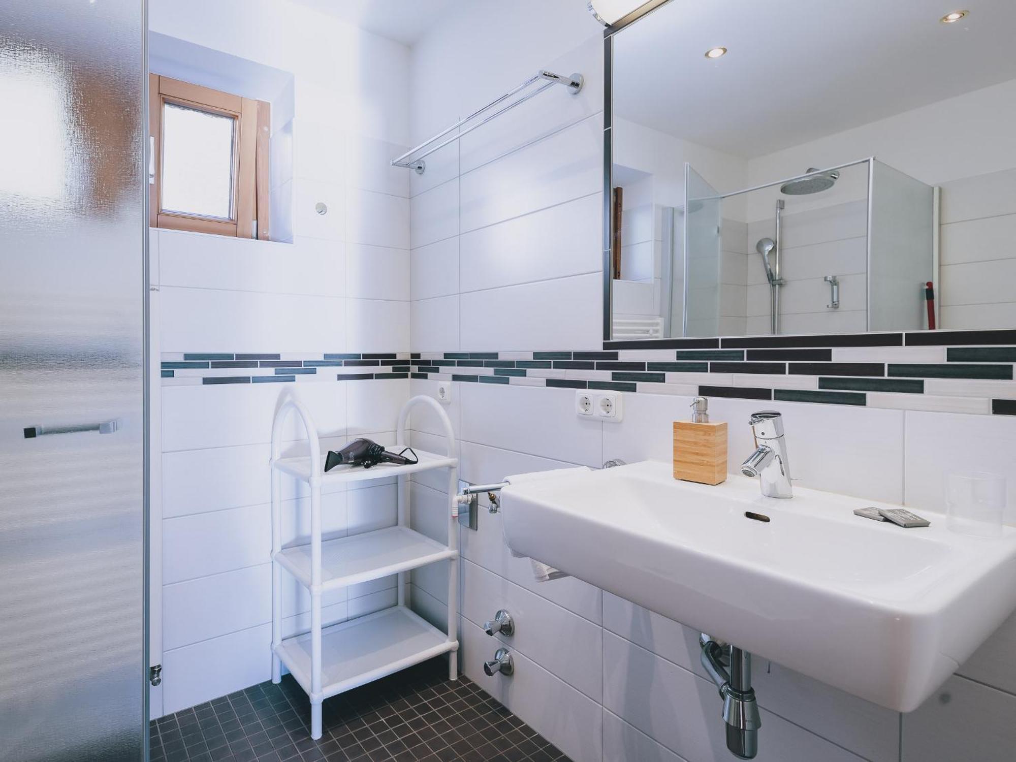 Haus Altenberger By We Rent, Summercard Included Zell am See Quarto foto